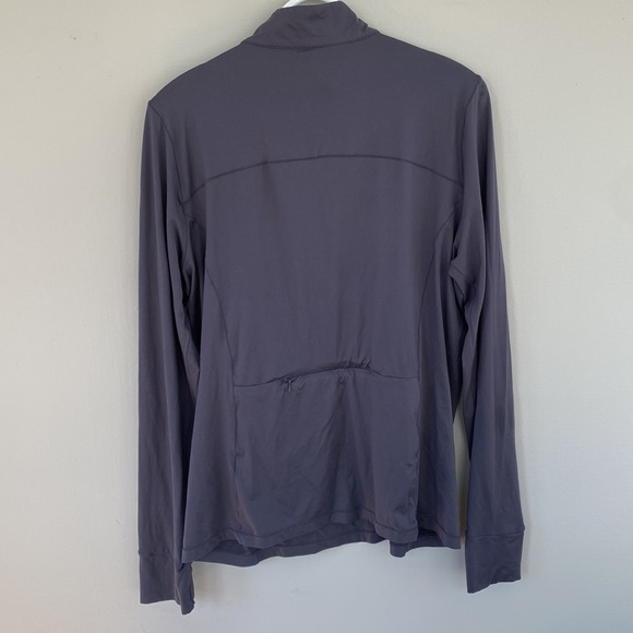 Workout pullover - Picture 3 of 4